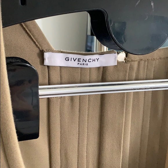 Givenchy Corset Dress! - Picture 3 of 5